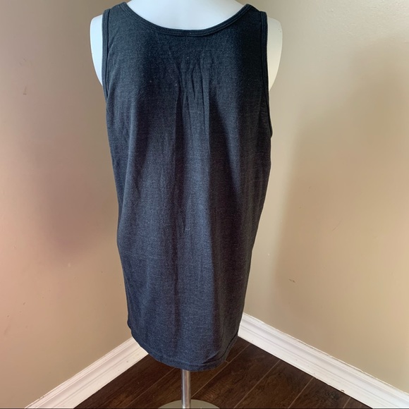 Work Out Tanks x2 - Picture 4 of 9